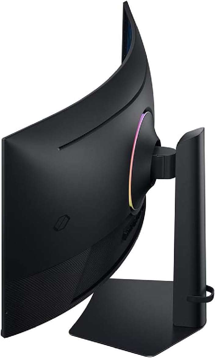 Samsung 40' Odyssey G7 (G75F) WUHD Resolution, 180Hz, Curved Gaming Monitor, 1ms Response Time (GtG), VESA DisplayHDR™ 600, AMD FreeSync™ Premium Pro, LS40FG75DENXZA, 2025
