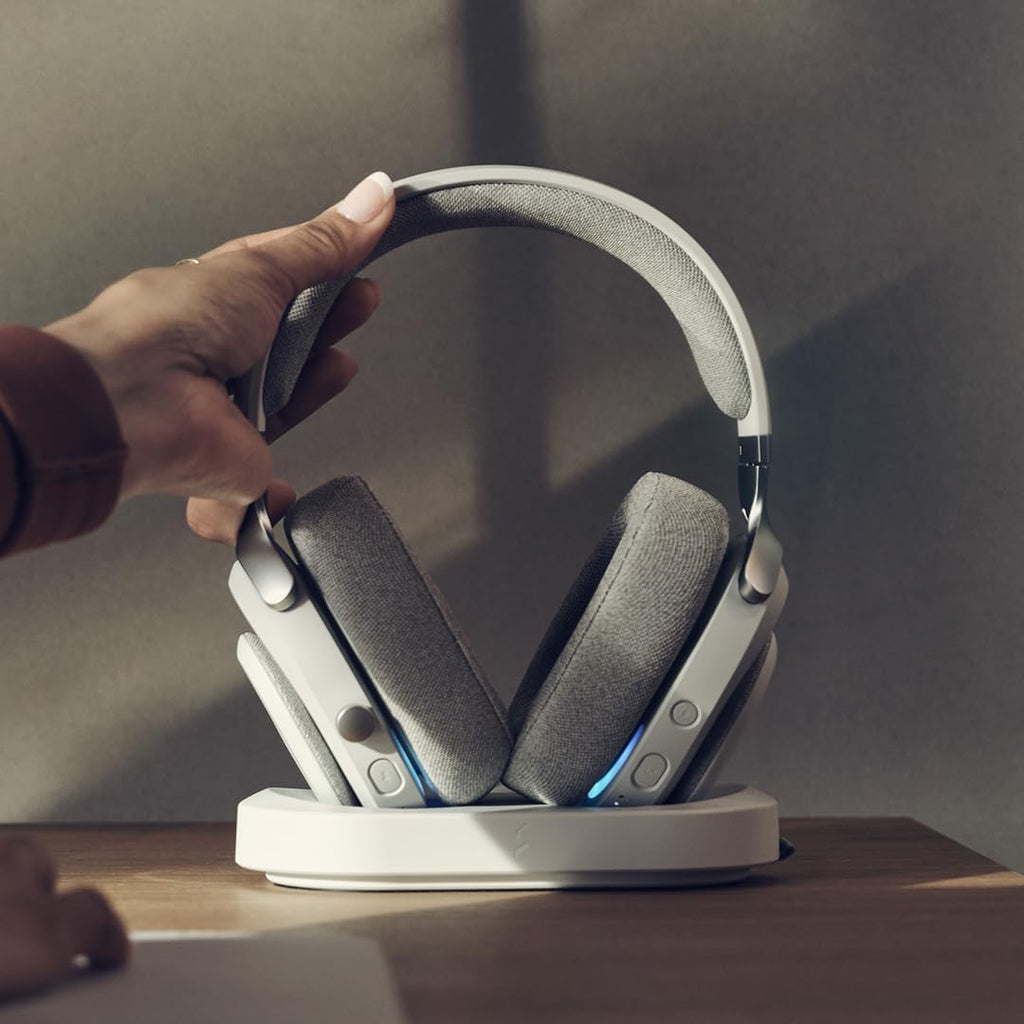 Fractal Design Scape Light - Wireless PC Gaming Headset - Detachable Flip-to-Mute Microphone with Noise Cancellation - Battery Life Up to 40 Hours - Configurable Ambient Lighting - Gray