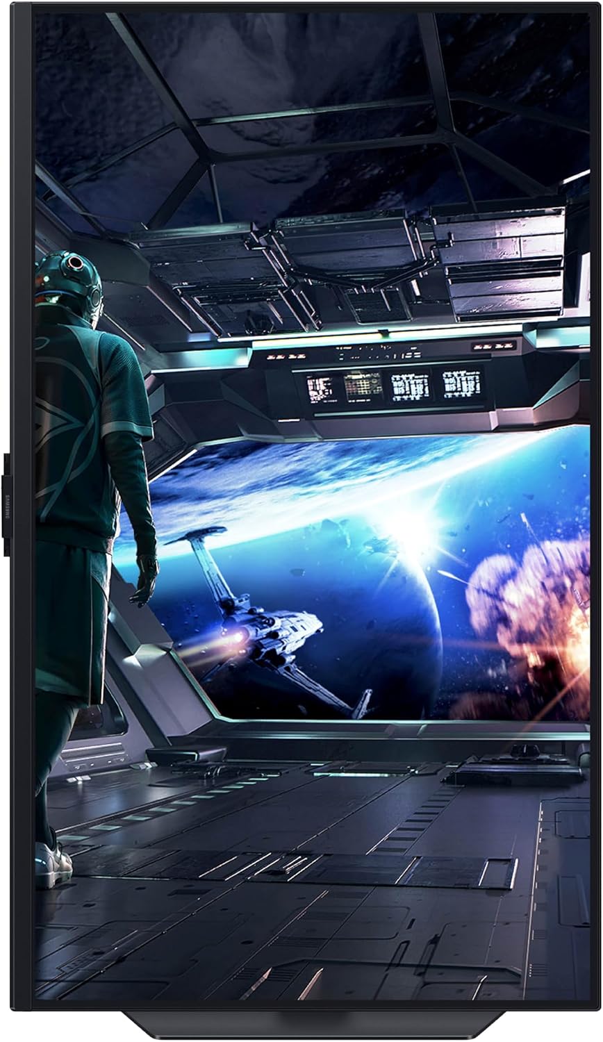 Samsung 32' Odyssey G7 (G70D) 4K UHD IPS 144Hz 1ms(GtG) Smart Gaming Monitor, G-Sync Compatible, AMD Freesync Premium, Vivid Colors, Adjustable Stand, Black Equalizer, LS32DG702ENXZA