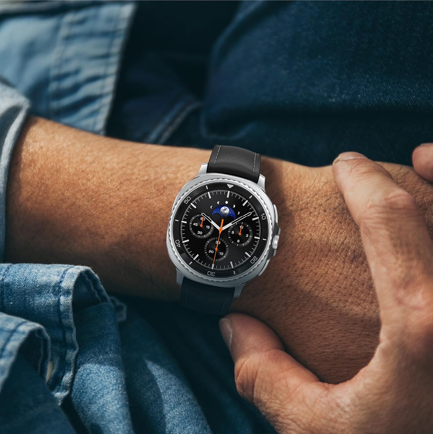 Samsung Galaxy Watch 8 Classic (2025) 46mm Bluetooth Smartwatch, Cushion Design, Rotating Bezel, Quick Button, Sleep Coaching, Running Coach, Energy Score, White [US Version, 2 Yr Warranty]