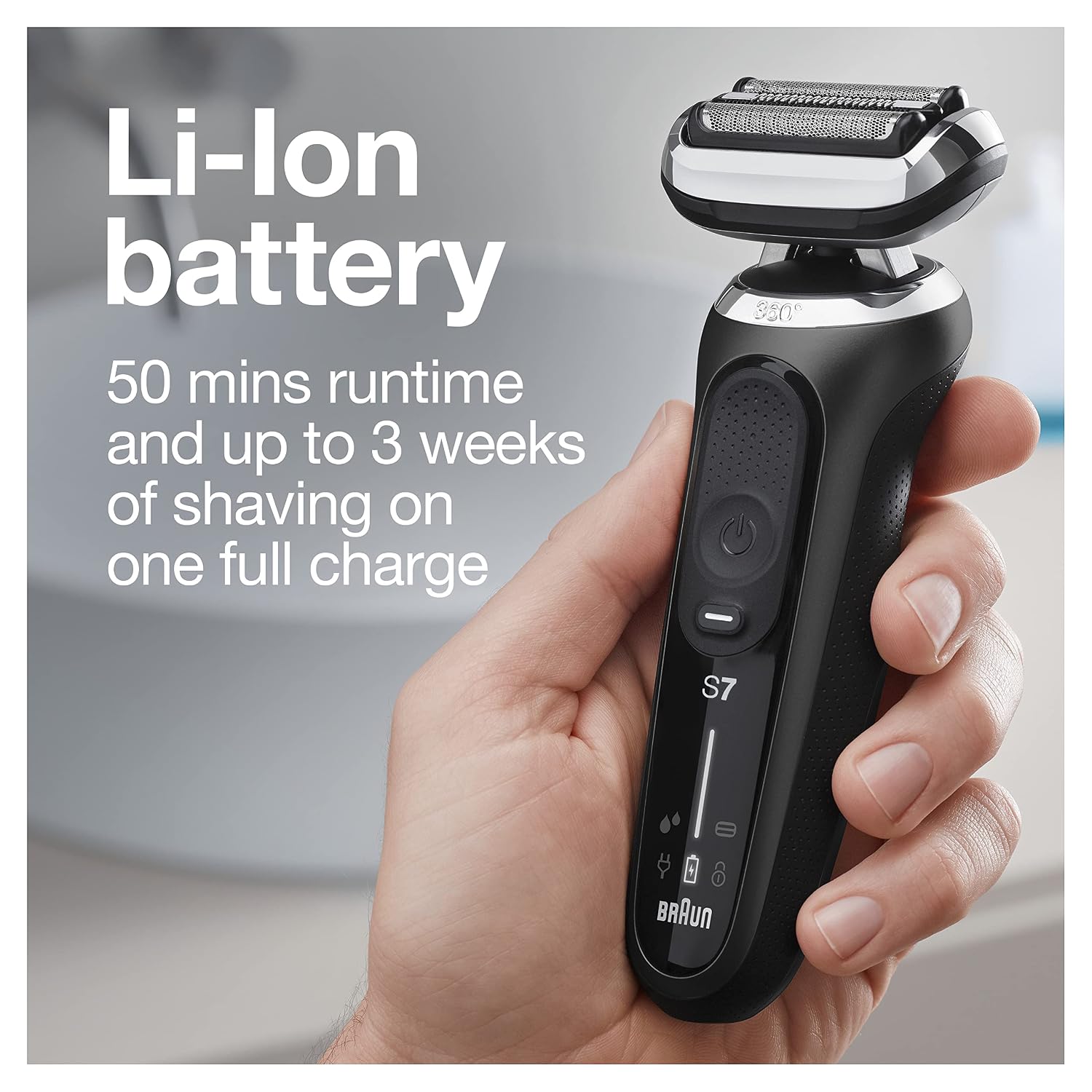 Braun Electric Razor for Men, Waterproof Foil Shaver, Series 7 7075cc, Wet & Dry Shave, with Beard Trimmer, Rechargeable, with Clean & Renew Refill Cartridges, 6 Count
