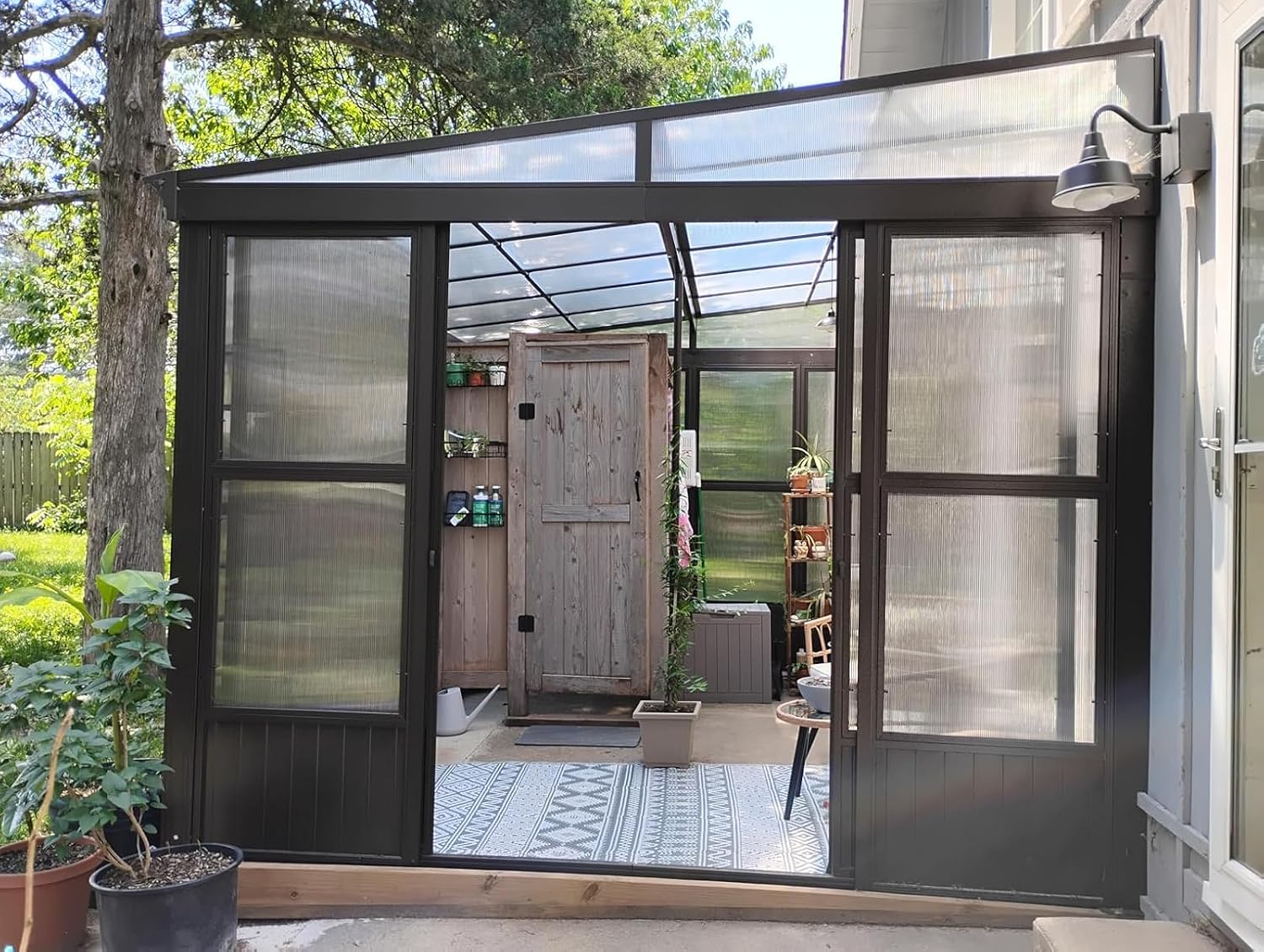Domi 10x12FT Wall Mounted Sunroom Kit, Aluminum Enclosed Gazebo with 3 Sliding Doors,Sloping Polycarbonate Roof & Detachable Windows, Outdoor Sun Room Lean to Solarium for Deck Patio