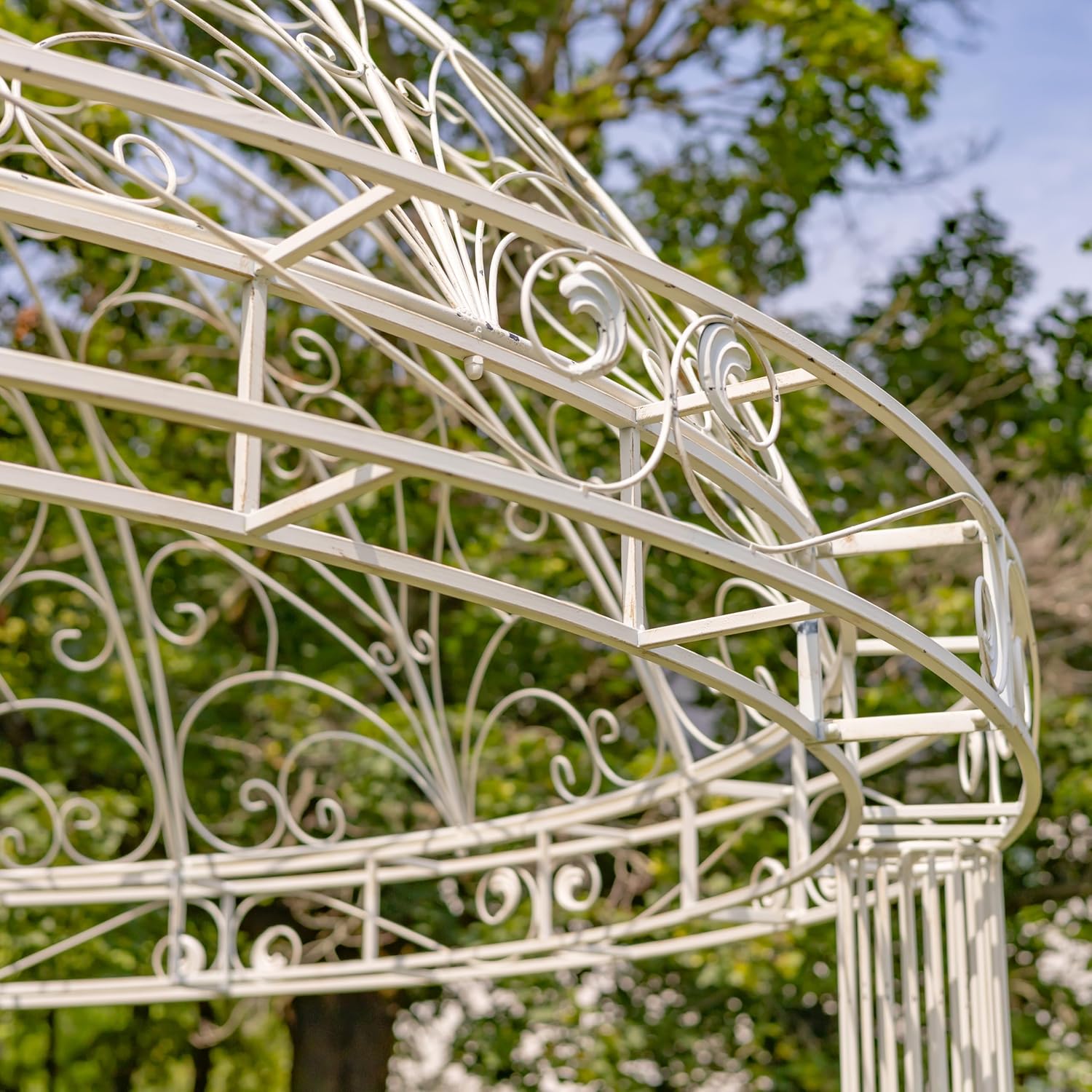 13.8ft. Tall Ornate Round Iron Garden Gazebo Medillín 1972' (Antique White)